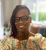 professional headshot of paula evans