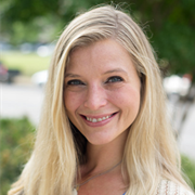 Headshot of Dr. Elizabeth Baker.