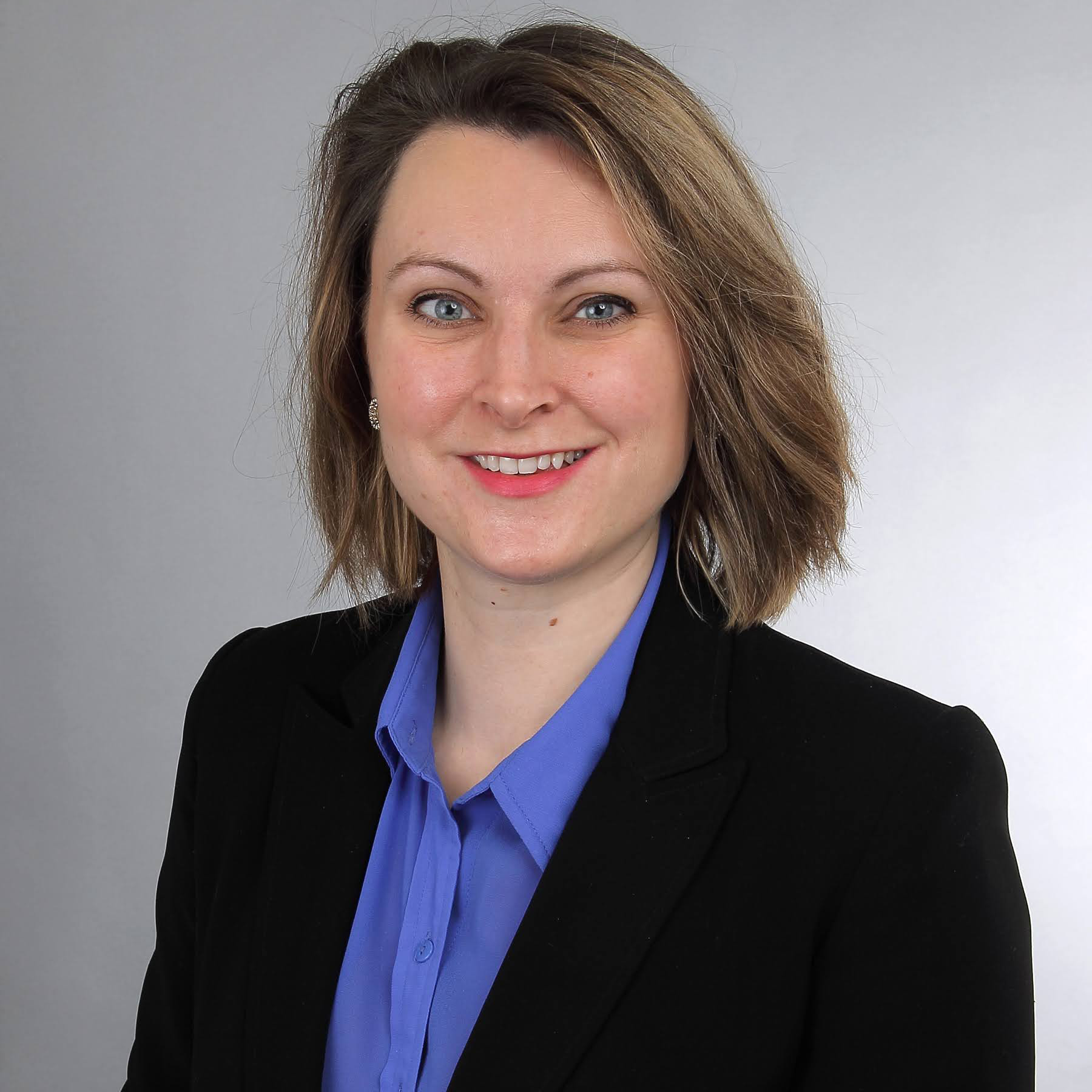Kara Huls Headshot