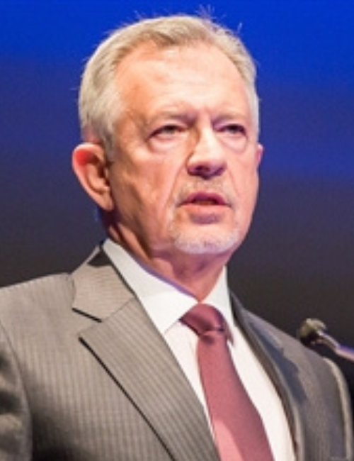 J. Sebag, M.D., FACS, FRCOphth, FARVO