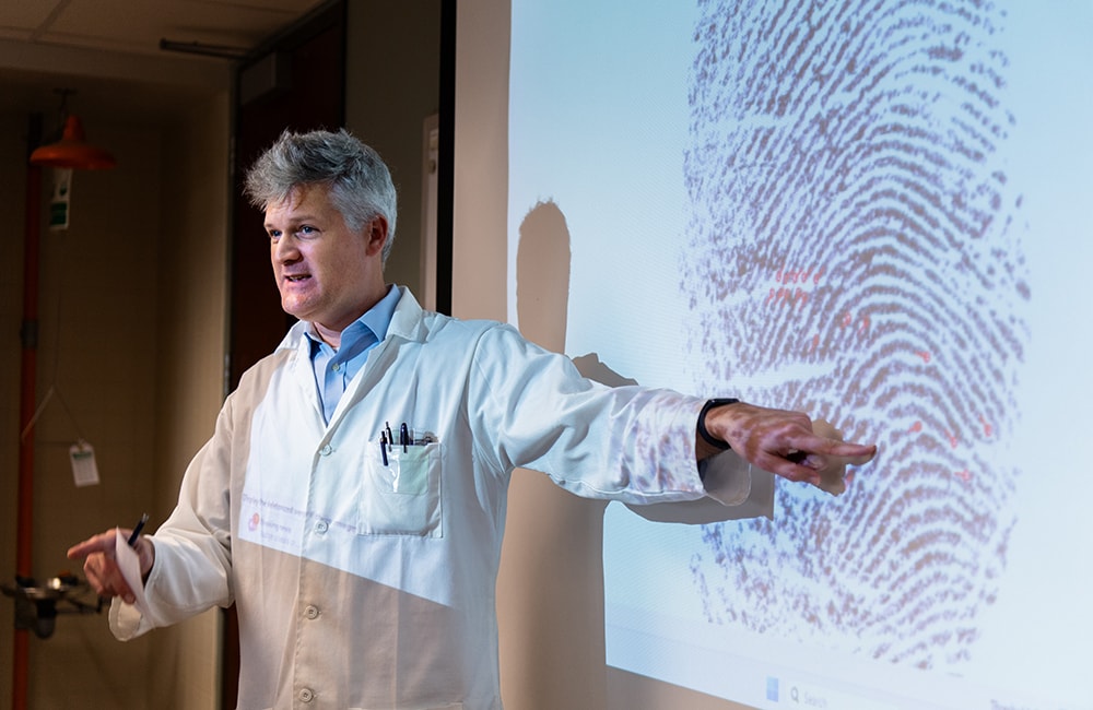 1 rep Criminal Justice Forensic Science Teaching Lab Lecture 2024 1000x650px