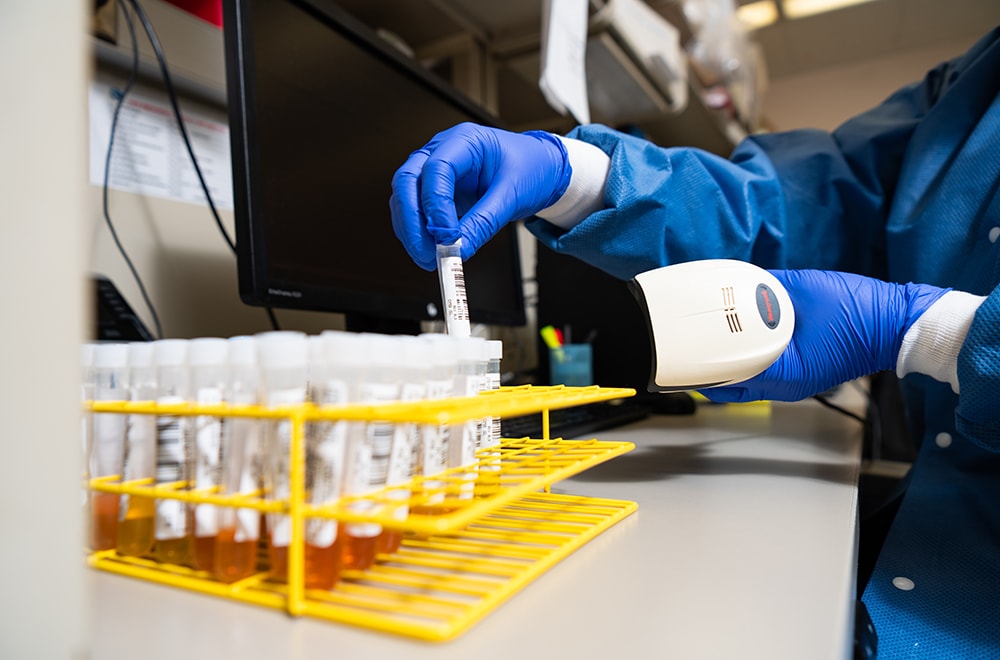 rep molecular lab scanner gloves closeup sheppard hands 1000x660px