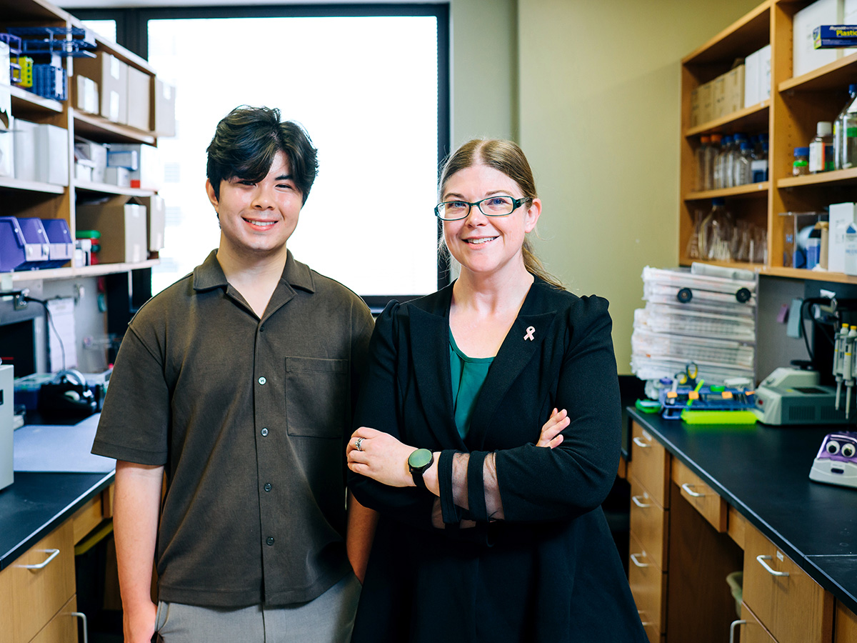 Nguyen and Sewell-Loftin in her lab in UAB's O'Neal Cancer Center