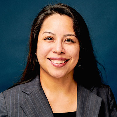 Rachel Edwards headshot
